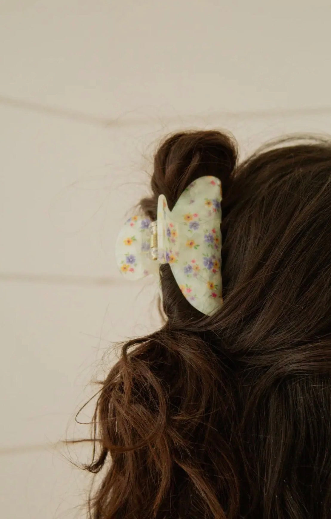 Elsie Floral Claw Clip
