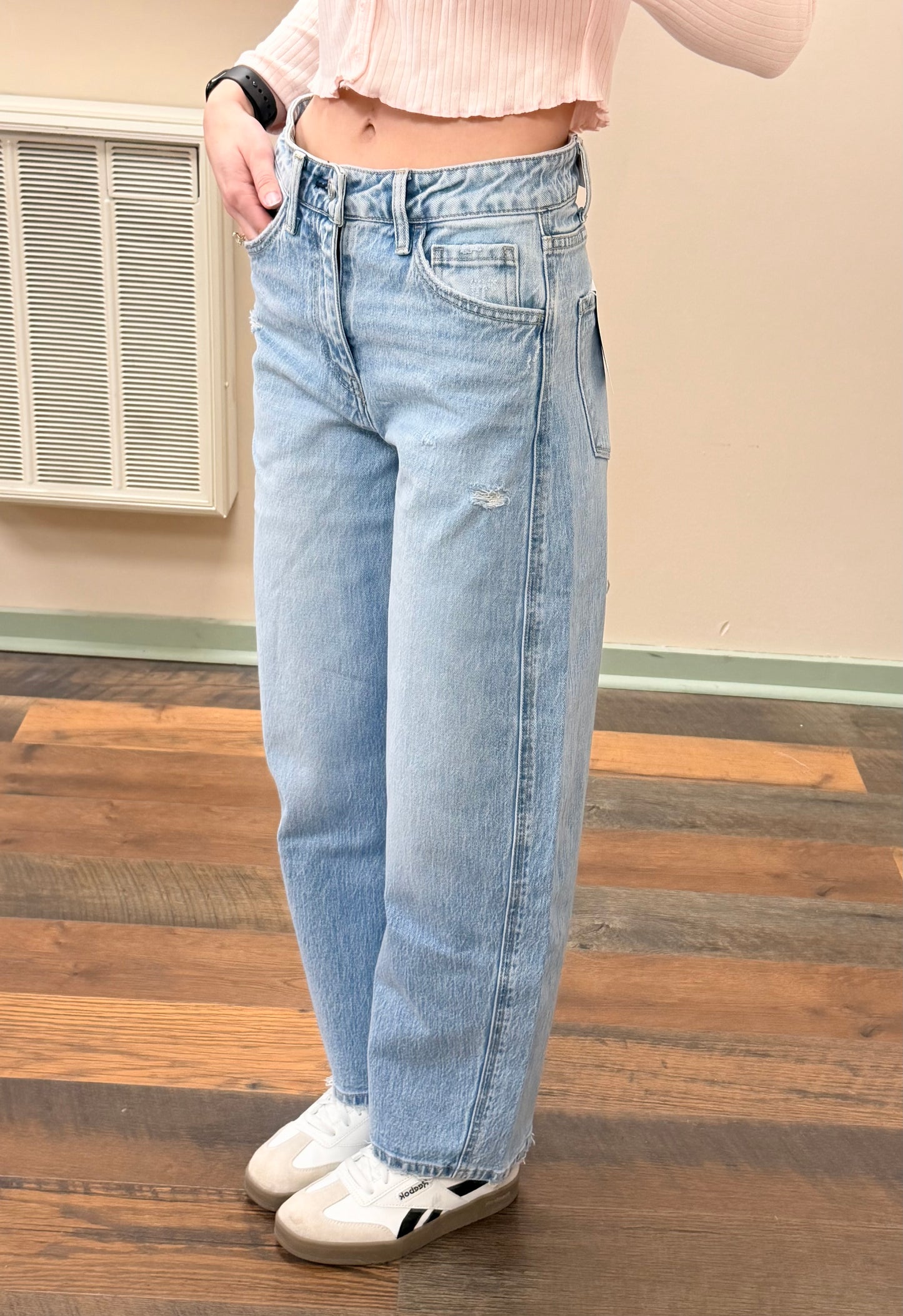 Danielle Barrel Jean