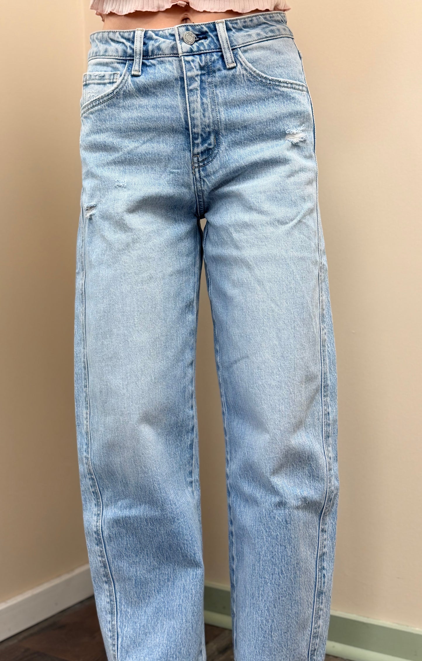 Danielle Barrel Jean