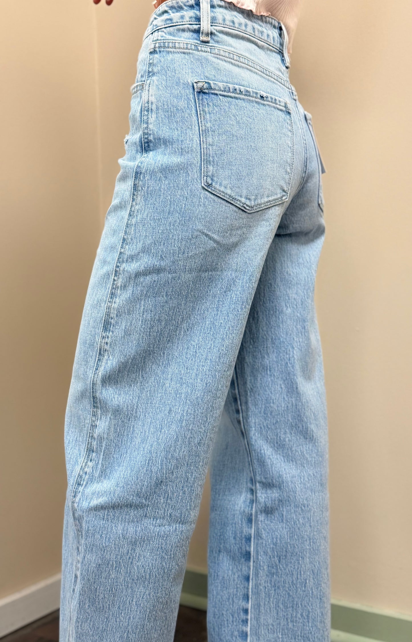Danielle Barrel Jean