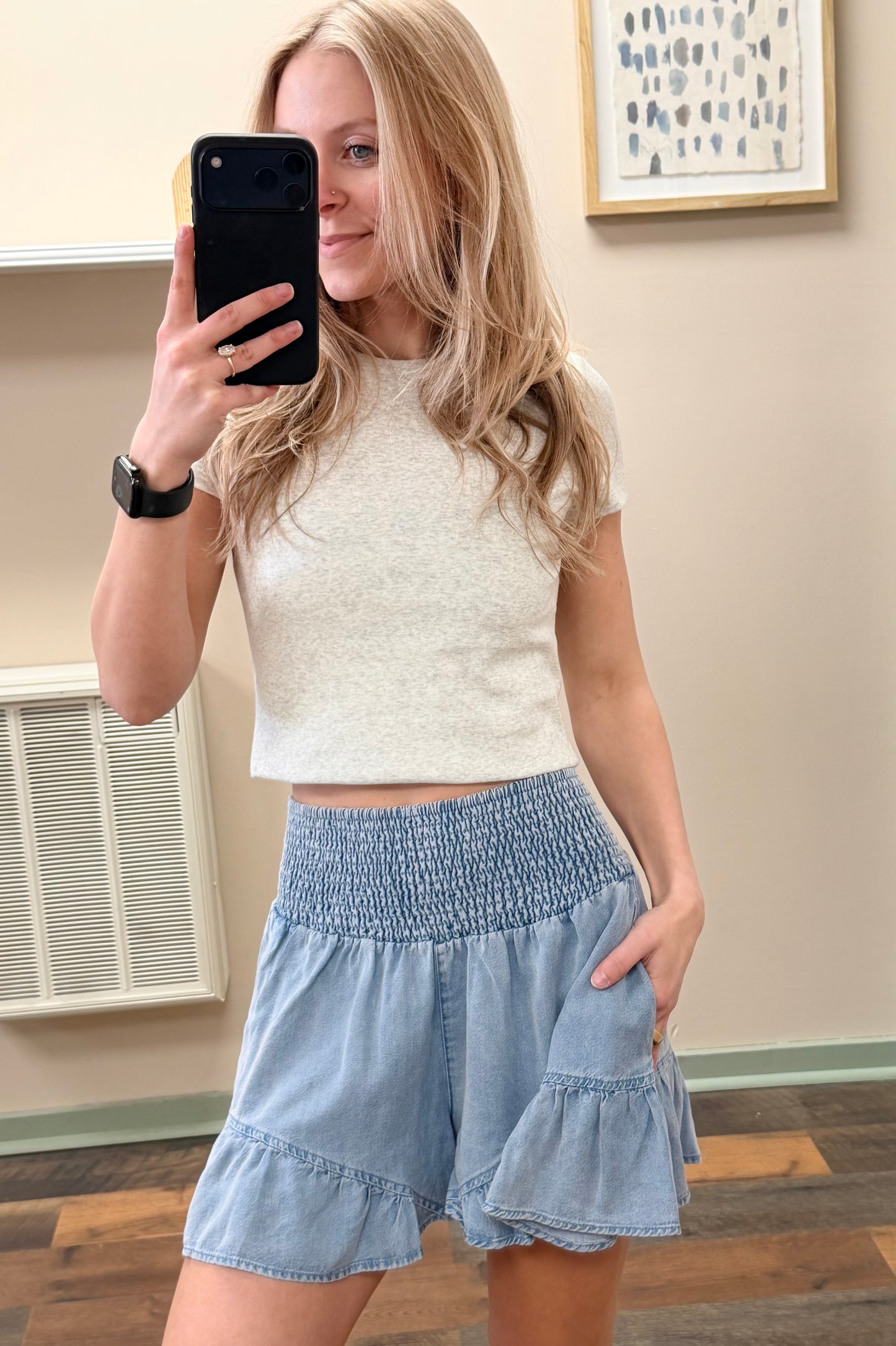 Darling Ruffle Short