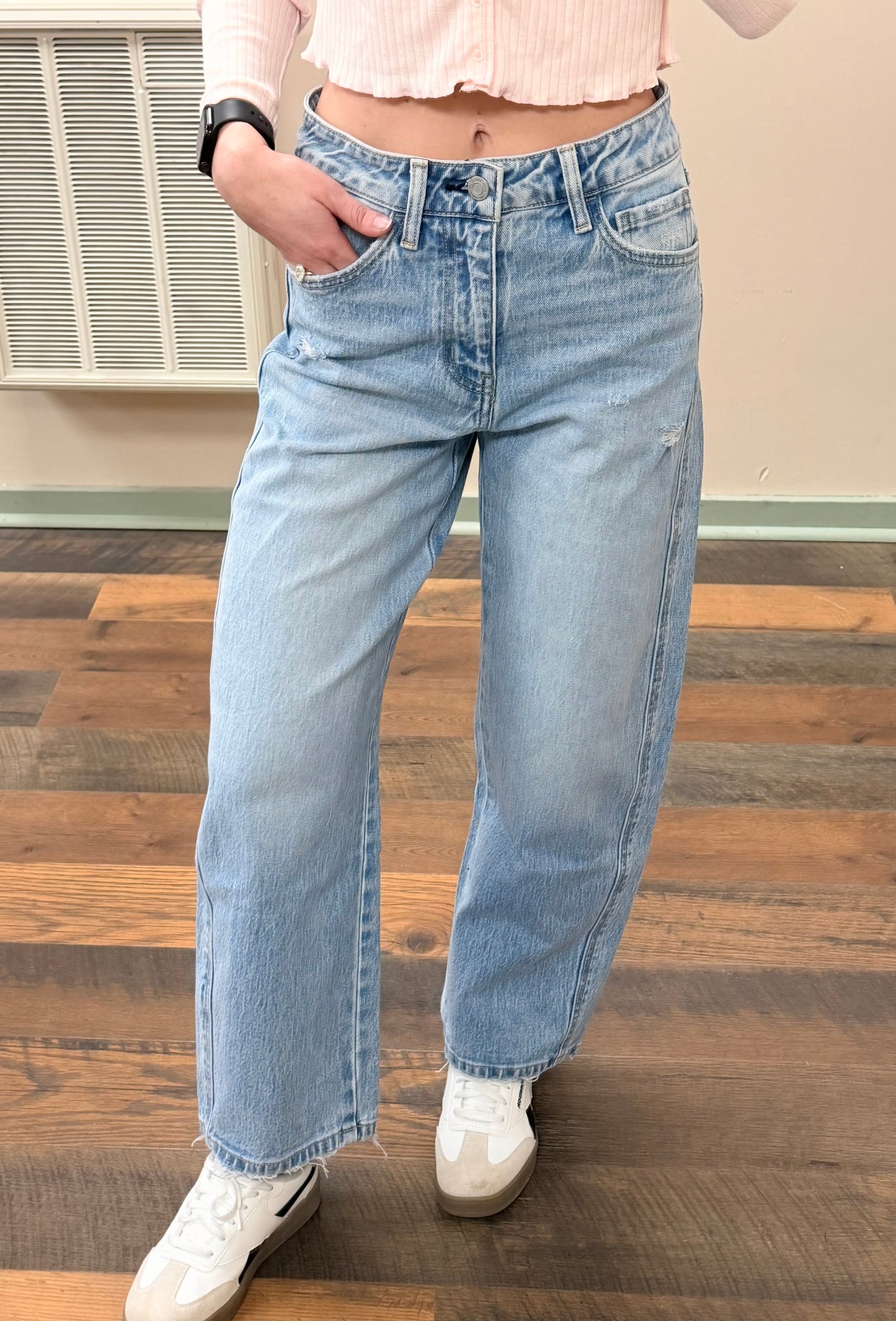 Danielle Barrel Jean
